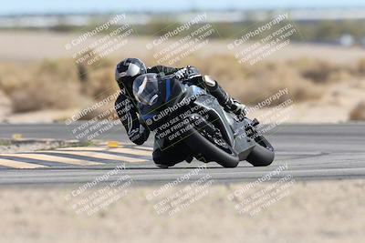 media/Nov-16-2025-Race Pace (Sun) [[8c5fa54630]]/Verified Riders/9-Turn 16 (150pm)/